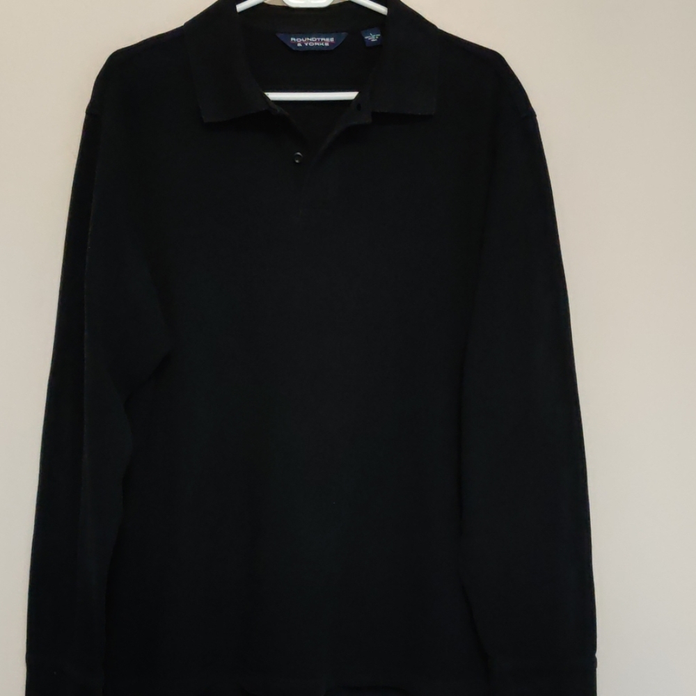 Roundtree and Yorke long sleeve black shirt